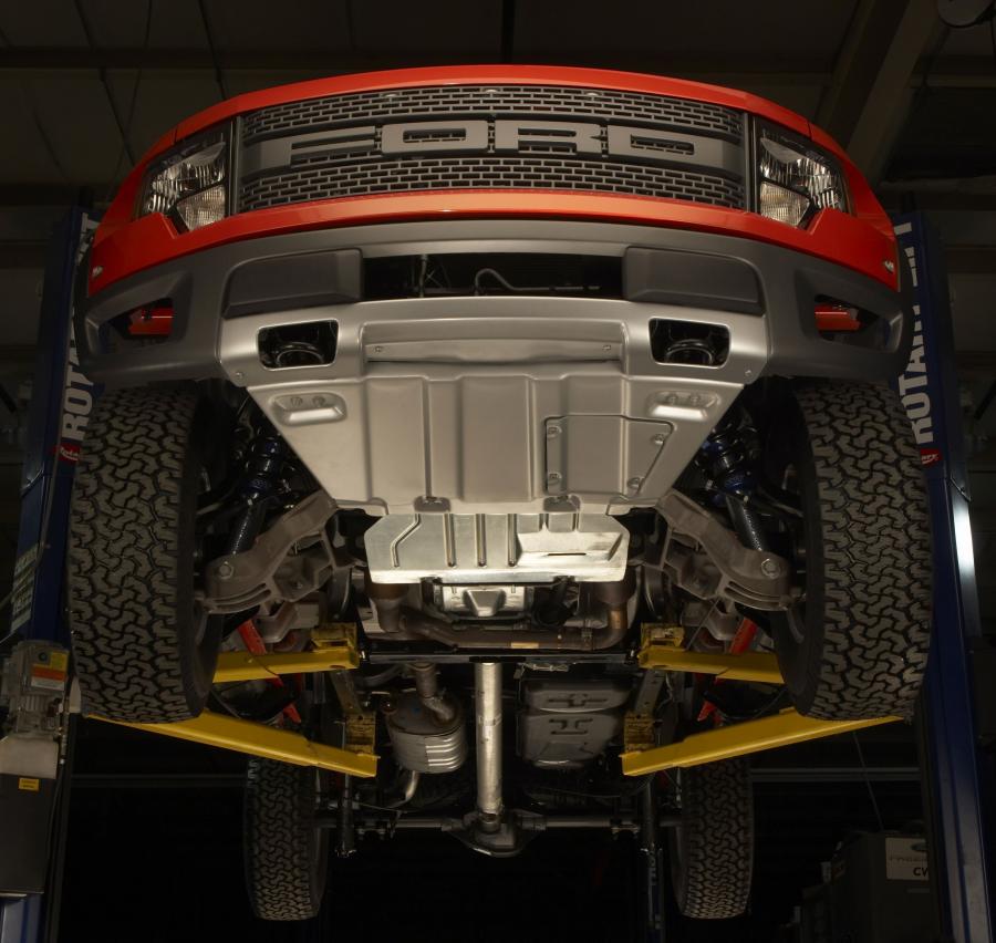  Ford F-150 SVT Raptor 2010 года  (фото 213 из 295)